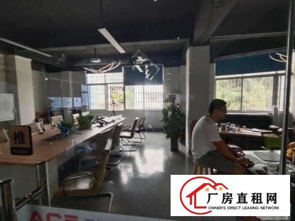  福永厂房出租850²精装修无转让费