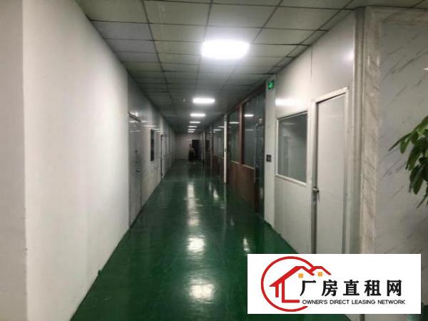  福永塘尾楼上1000平贴片厂房出租，无转让费