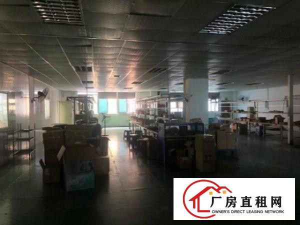  福永塘尾楼上1000平贴片厂房出租，无转让费