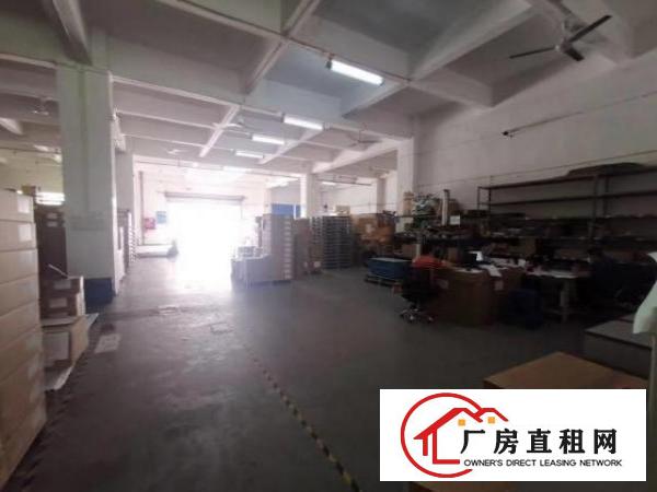  福永一楼200平厂房出租