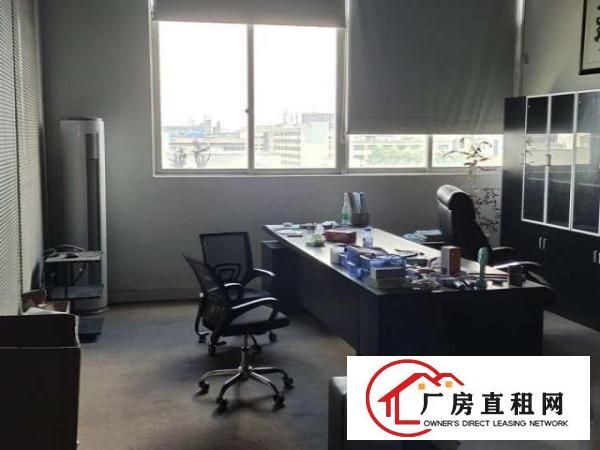  福永沿江高速出口天瑞工业区新出楼上1250平带装修厂房出租