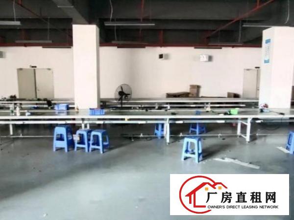  福永沿江高速出口天瑞工业区新出楼上1250平带装修厂房出租