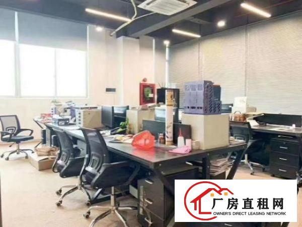  福永沿江高速附近楼上1200平方豪华精装修厂房出租