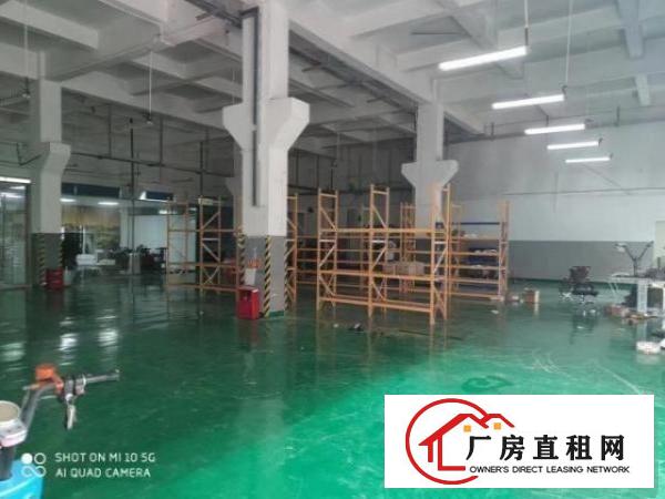  宝安福永新出一楼1000平标准厂房出租