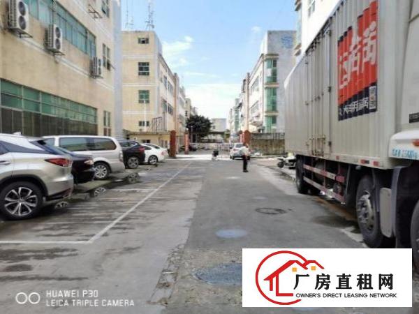  福永新和富桥三区，一楼带装修厂房出租