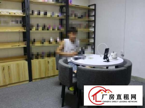  出租转让或分租宝安福永地铁口办公室，