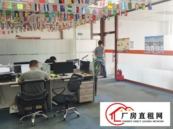  福永街道凤凰300平办公室直租无转让费