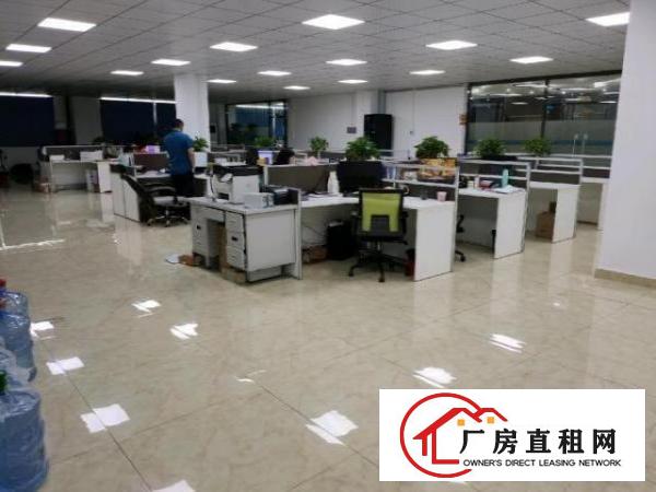  福永凤凰楼上带装修厂房出租