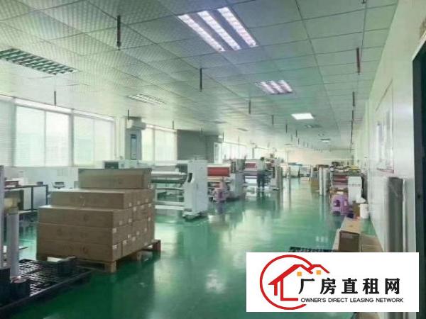  福永塘尾工业园楼上900平厂房带装修无转让费出租