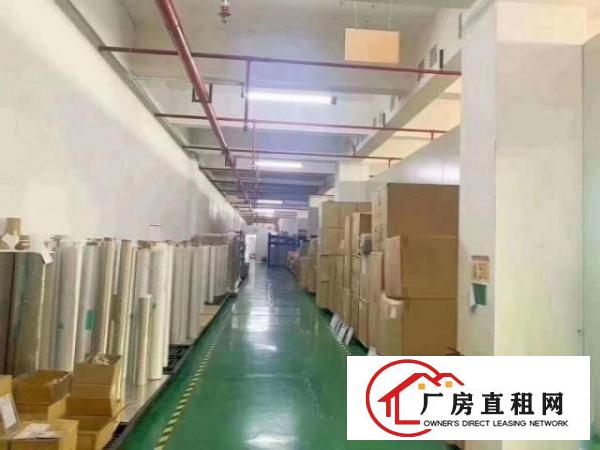  福永塘尾工业园楼上900平厂房带装修无转让费出租