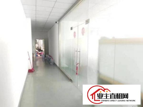  福永和平楼上新出800平方厂房精装修办公出租招租