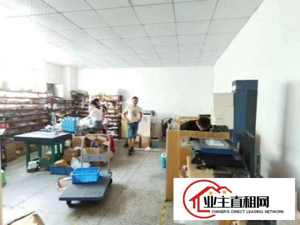  福永和平楼上新出800平方厂房精装修办公出租招租