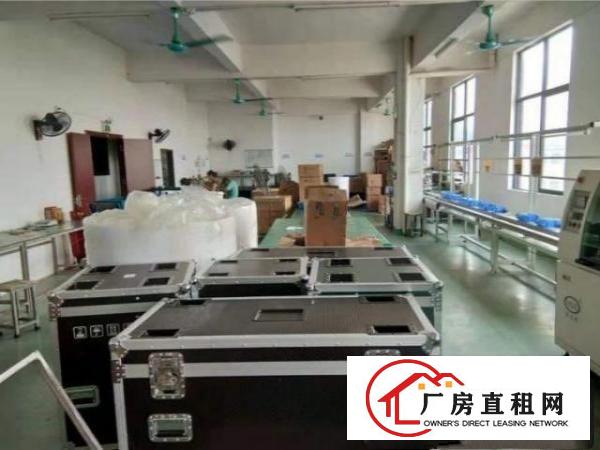  福永荔园路3楼350方厂房出租，形象好，带地坪漆！