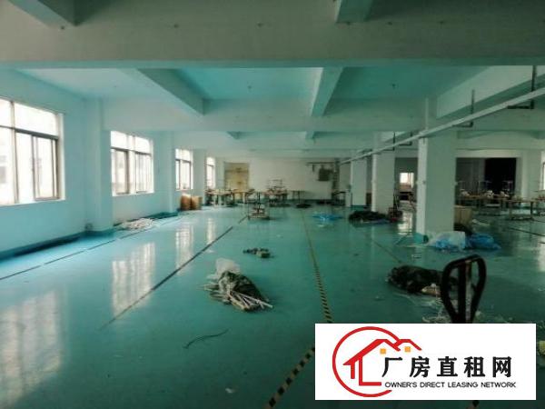  福永楼上1100平精装修厂房出租