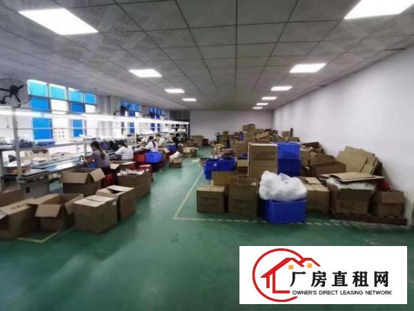  福永地铁口楼上豪华装修厂房1000平