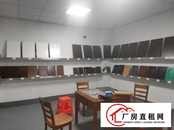  福永地铁口500米一楼带装修厂房400平