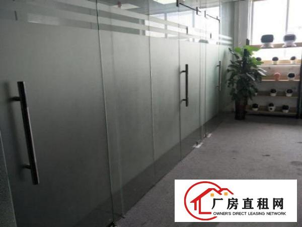  福永桥头楼上精装修厂房260平