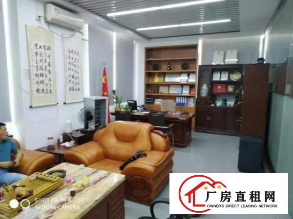  福永和平会展旁楼上豪华装修厂房360平