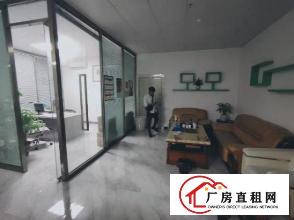  福永桥头新出楼上480平方精装修厂房出租