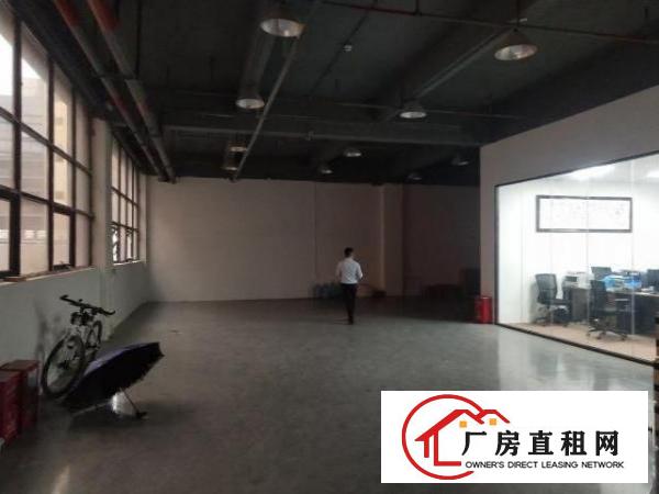  福永塘尾新出一楼320平豪华精装修厂房出租