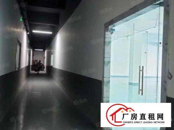 福永地铁口带装修厂房990平，租金28元，可拎包入住