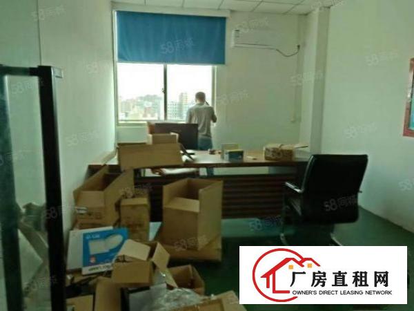  福永主干道边新出楼上整层1200，带前台豪华办公室装修