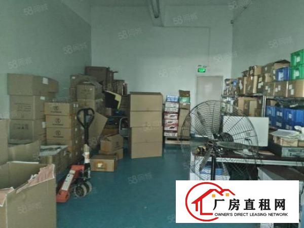  福永和平村300平方新装修厂房出租无转让费水电到位可拎包入住