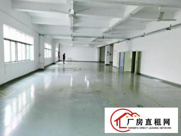  宝安福永镇厂房二楼1000平方出租，只要18元实图