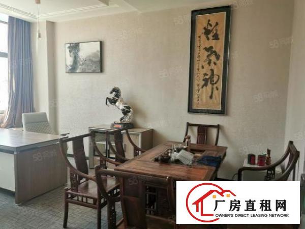  福永地铁口写字楼230平方现成豪华装修实际面积出租。