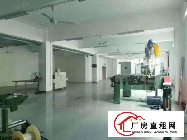  福永楼上九成新精装修厂房1100平无转让费房东直接招商