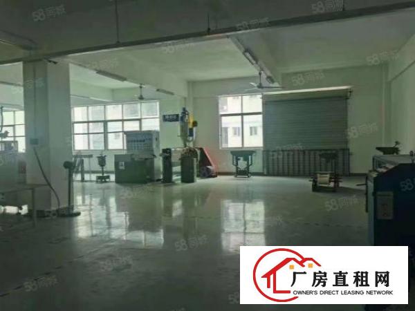  福永楼上九成新精装修厂房1100平无转让费房东直接招商