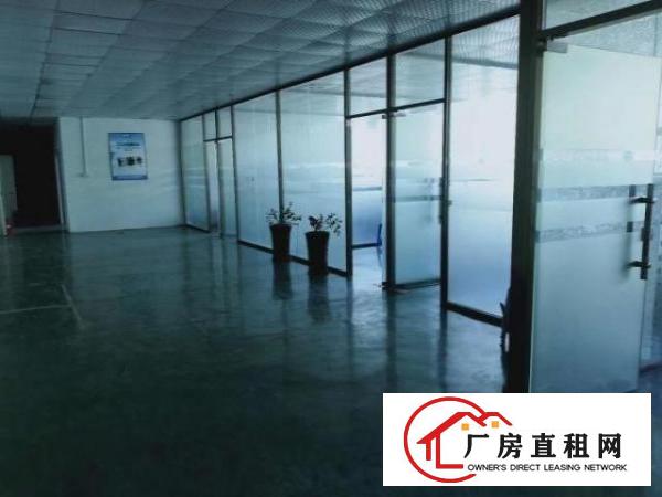  沙井共和大型园区新出楼上1280平带装修厂房，免装修费