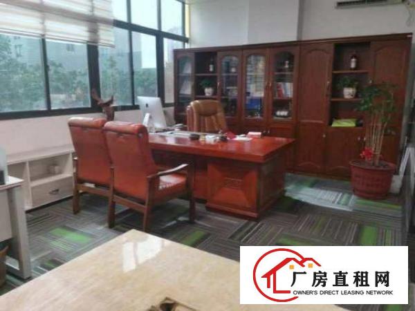  后亭楼上厂房560平精装修没有转让费