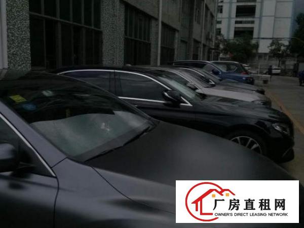  带电梯小面积厂房出租