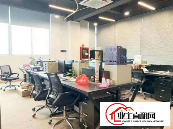  沙井镇沙一大型工业园楼上一整层2500平方带豪华装修出租