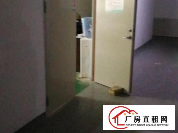  可注册公司沙头工业区西环路电子城义乌商贸城旁边小面积厂房出租