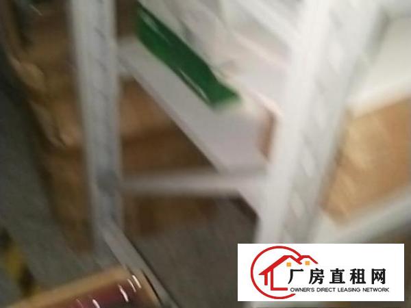  三间库房！四间办公室！380v的电
