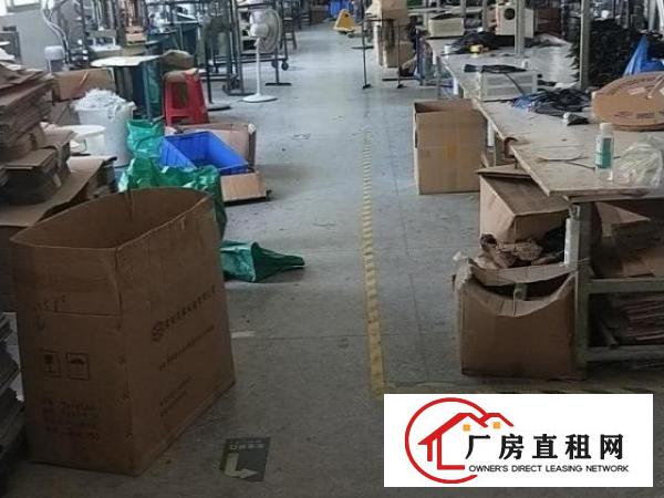  三间库房！四间办公室！380v的电