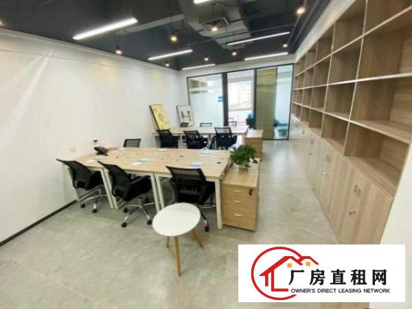  提包办公带网络家具全包，宝安沙井1十1户型全新出租，地铁口