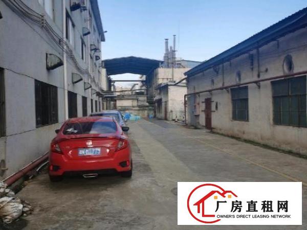  环境好，有多个车位停车，面积足够
