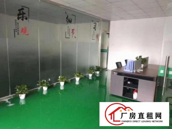  后亭地铁口新出楼上2400平米带精装修厂房出租，