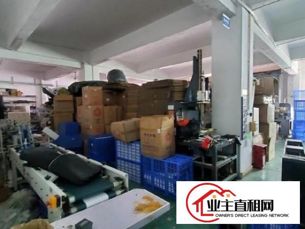  新二工业区靠客运站960平精装厂房出租