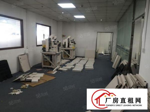  沙井新桥，楼上700平方精装修厂房出租。