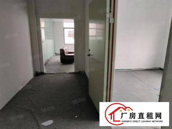  实拍沙井万安路楼上现成装修小面积厂房出租办公室水电齐全