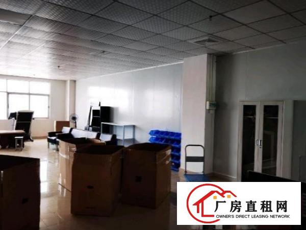  140平带装修，可做办公及厂房，两内上107及高速