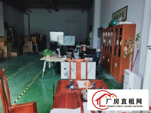  松岗山门新出靓盘！2楼厂房240平出租，带精装修