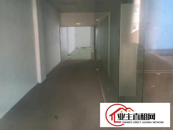  松岗大田洋二楼650带精装修招租，空地大