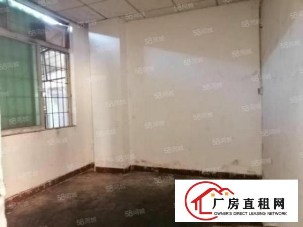  松岗江边社区一楼300带办公室独立洗手间厂房招租