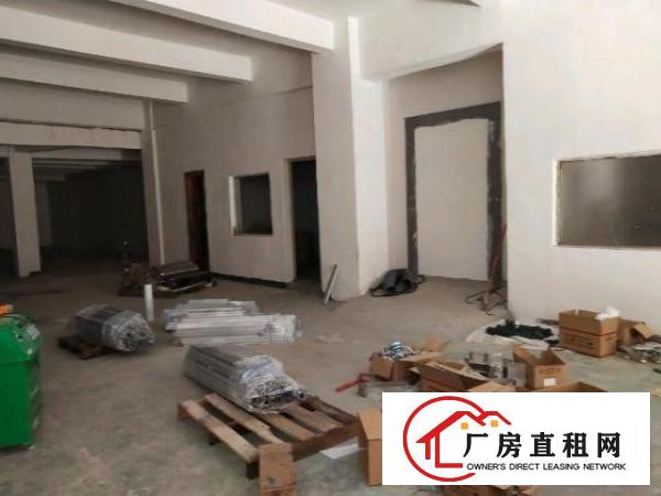 松岗天虹附近一楼650平米厂房招租