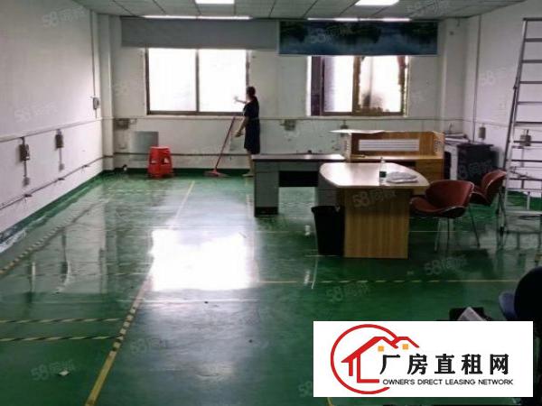  松岗东方沃尔玛对面二楼380平带前台办公室出租，主线到位